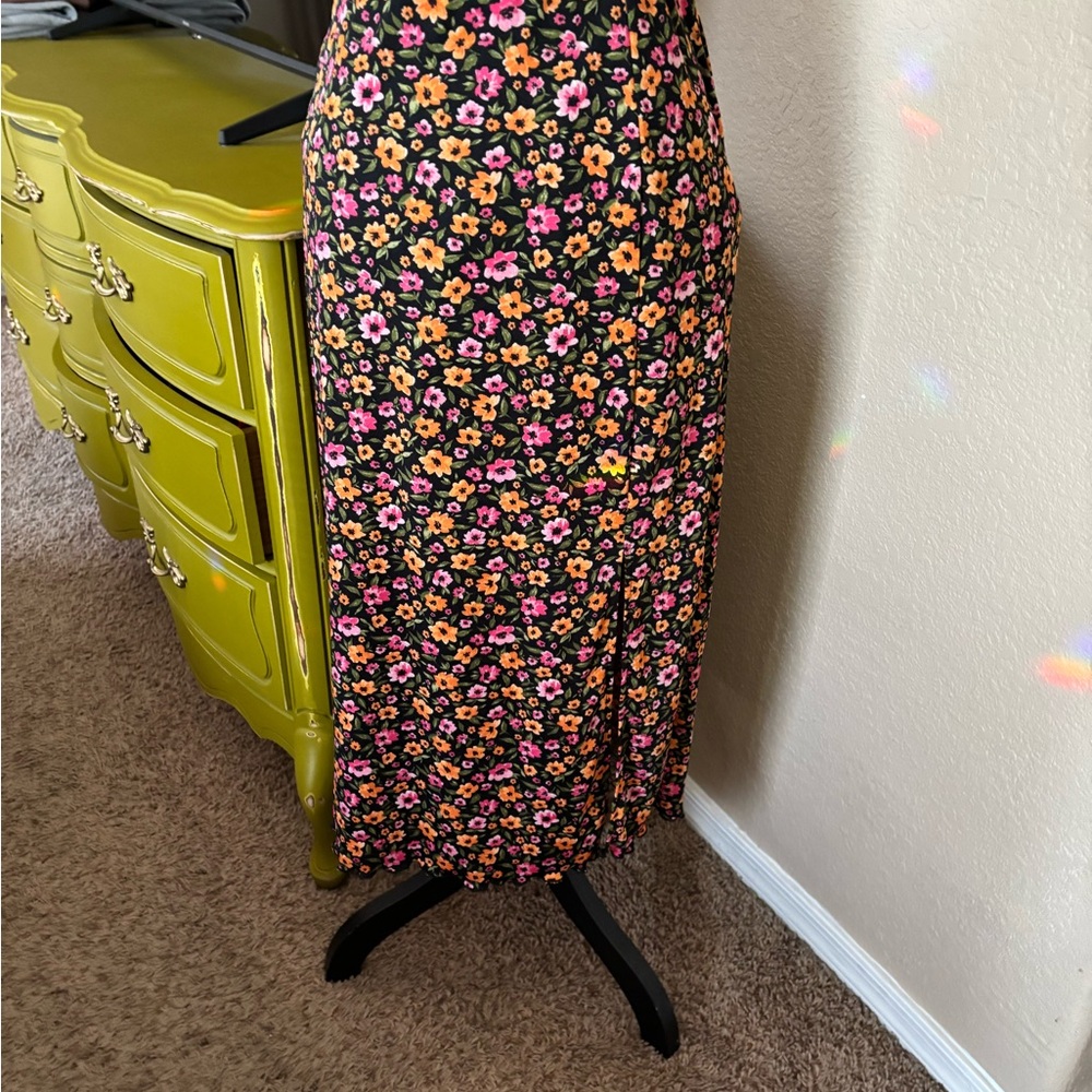 Divided Floral Midi Skirt M